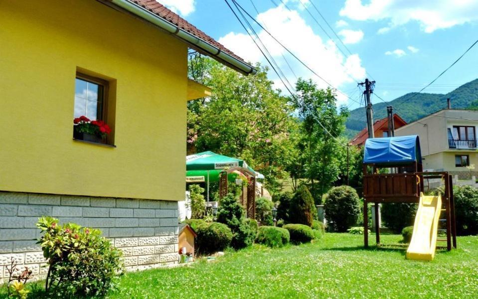 Relax Penzion U Adama Dolná Tižina Exteriör bild
